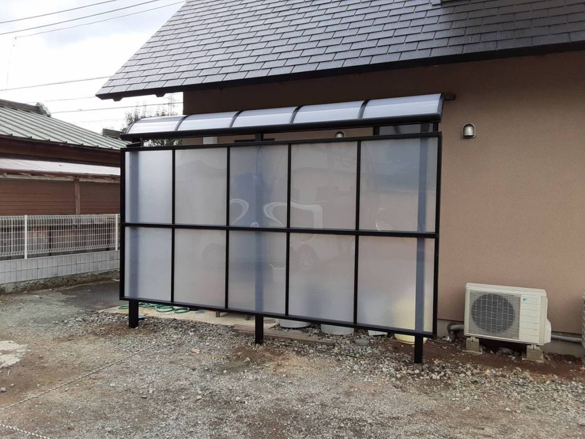 大成トーヨー住器のテラス工事|前面スクリーン取付|雨除け|小田原市|テラス囲い工事|快適生活|の施工後の写真1