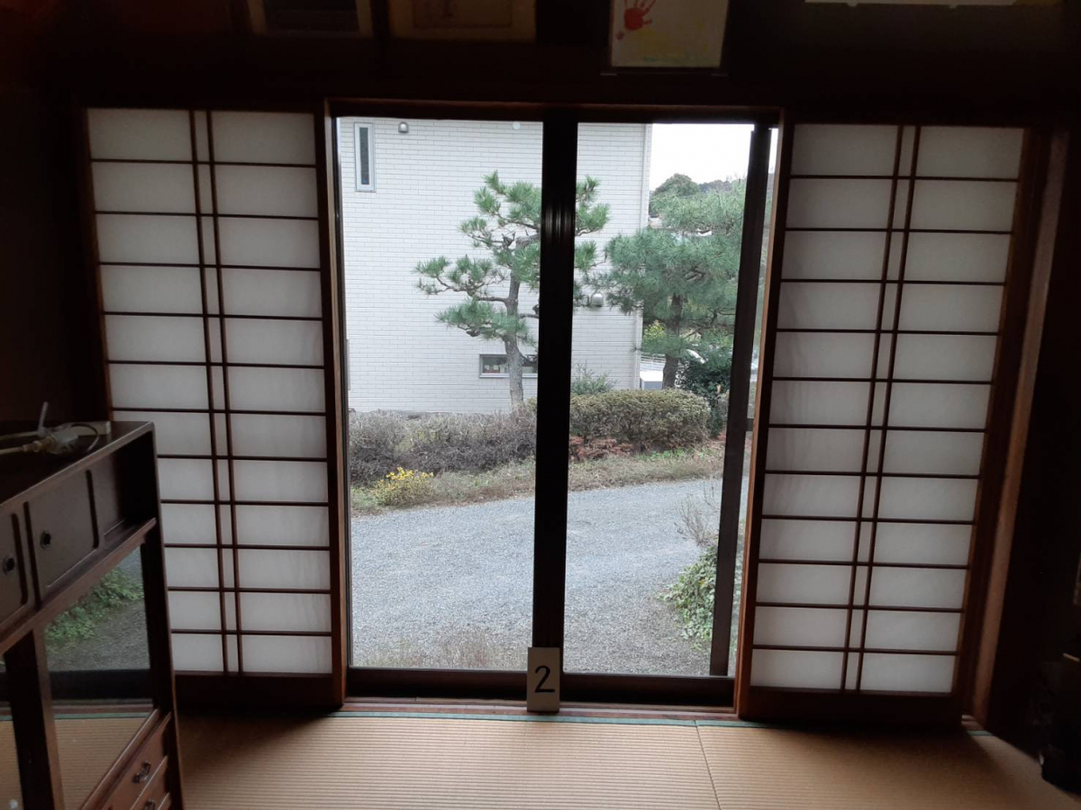 大成トーヨー住器のインプラス|内窓取付工事|補助金|和室用|南足柄市の施工前の写真1