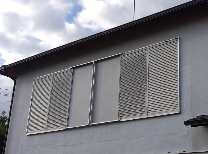 大成トーヨー住器のバルコニー取付工事|リフォーム|1Dayリフォーム|スッキリデザイン|小田原市|の施工前の写真1