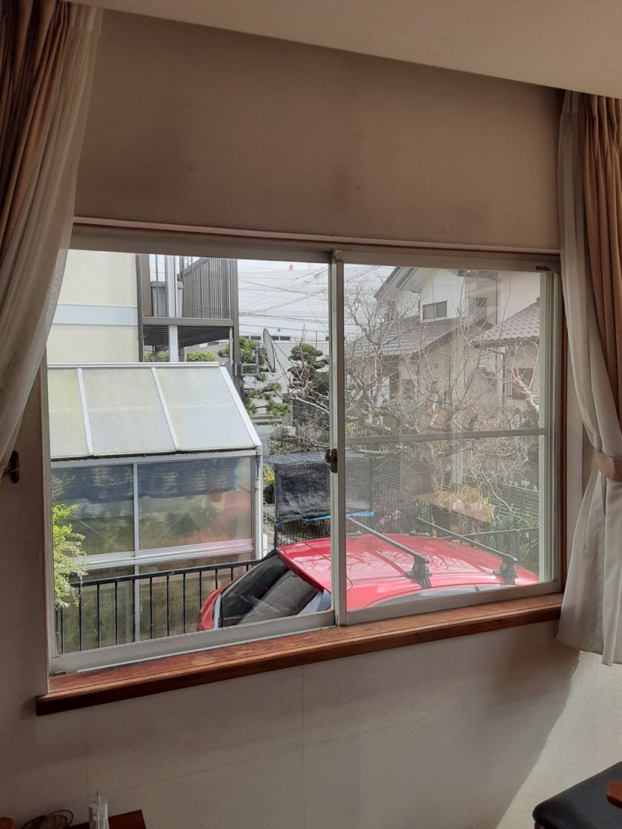 大成トーヨー住器のインプラス|内窓|補助金|光熱費削減|防音対策|小田原市の施工前の写真1