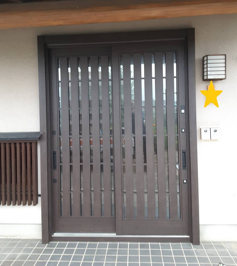 大成トーヨー住器のリシェント玄関引戸|玄関リフォーム|補助金|1日で工事完了|小田原市の施工後の写真1
