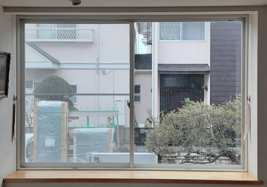 大成トーヨー住器のインプラス|内窓|補助金|小田原市|光熱費削減の施工前の写真1