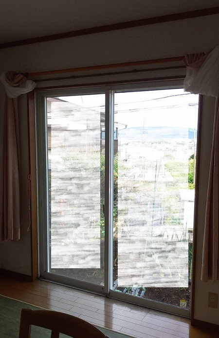 大成トーヨー住器の内窓取付け|インプラス|補助金活用|窓断熱|電気代節約|南足柄市|の施工前の写真1