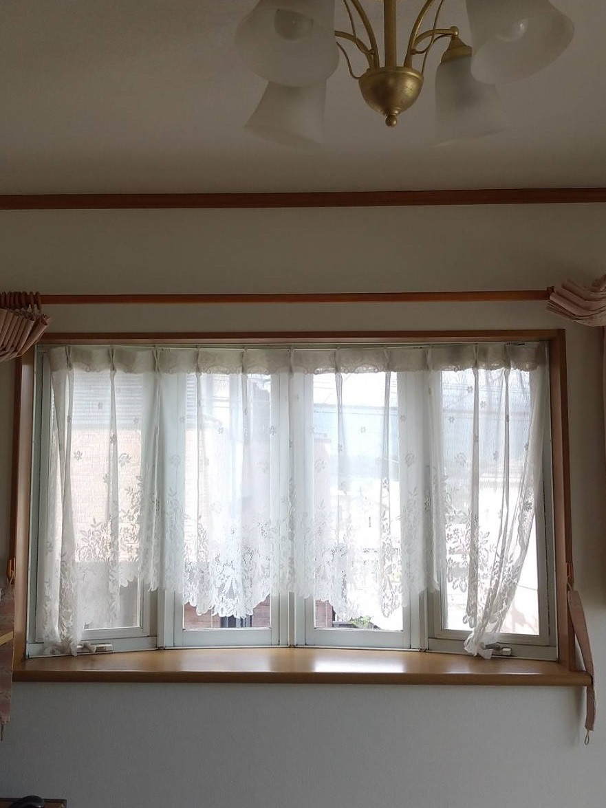 大成トーヨー住器の内窓|インプラス|補助金活用|省エネ対策|断熱対策|南足柄市|の施工前の写真1
