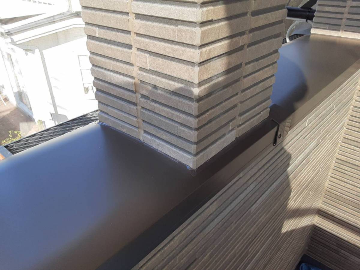 大成トーヨー住器のベランダ笠木工事|コーピング工事|ハンドラインⅢ|小田原市|の施工後の写真2