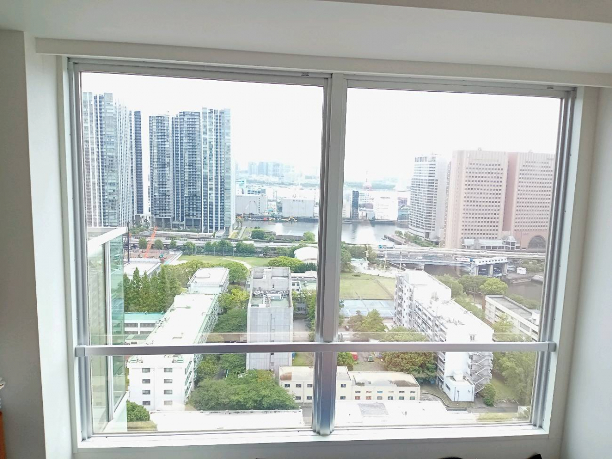 戸田建商 世田谷の【港区】内窓設置 インプラス設置工事(補助金申請)の施工前の写真2