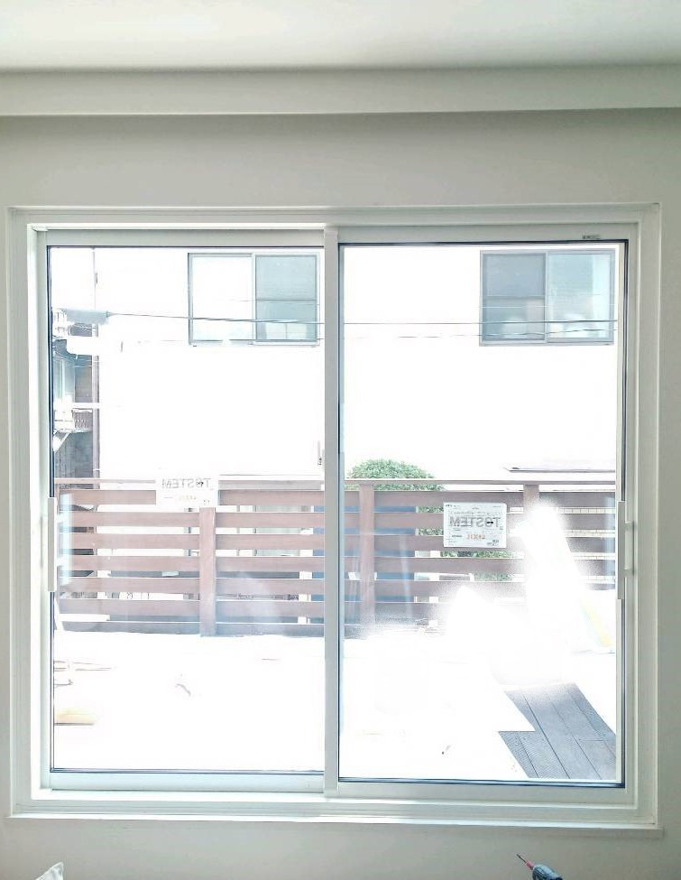 戸田建商 世田谷の【目黒区】玄関ドア・外窓・内窓 補助金でお得にリフォームの施工後の写真2