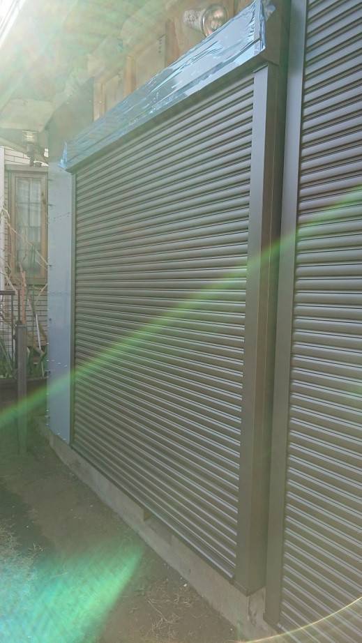 バンダイトーヨー住器の1dayリフォーム『LIXIL/リフォームシャッター』の施工後の写真2