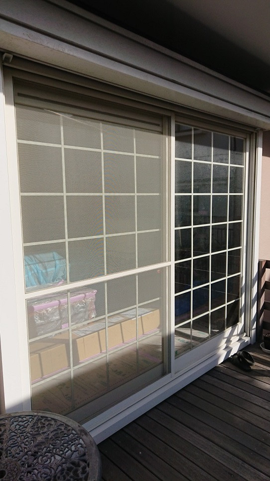 バンダイトーヨー住器の1dayリフォーム【LIXIL/リシェント勝手口ドア×リプラス】同時工事の施工前の写真2