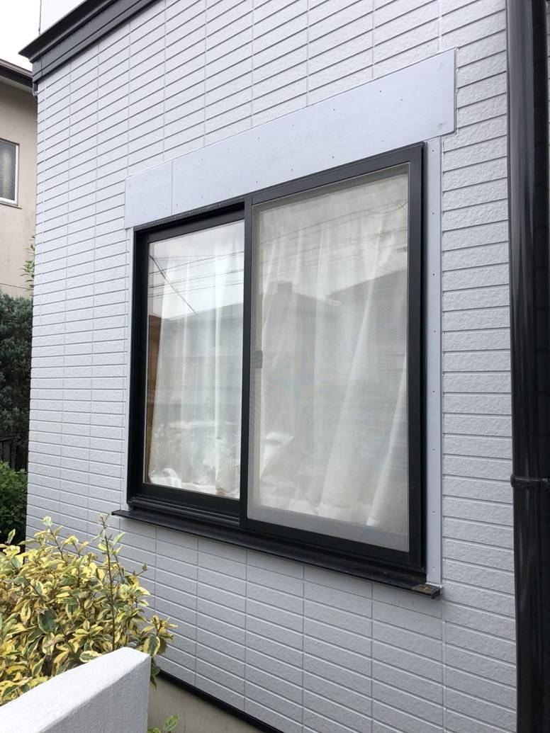 バンダイトーヨー住器の1dayリフォーム「リフォームシャッター」工事!の施工前の写真1