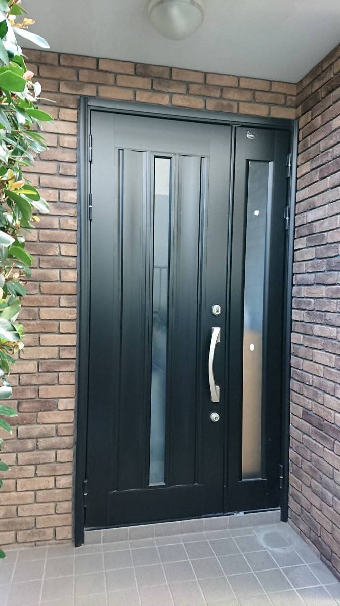 バンダイトーヨー住器の1dayリフォーム『リシェント3防火戸』工事!の施工前の写真1