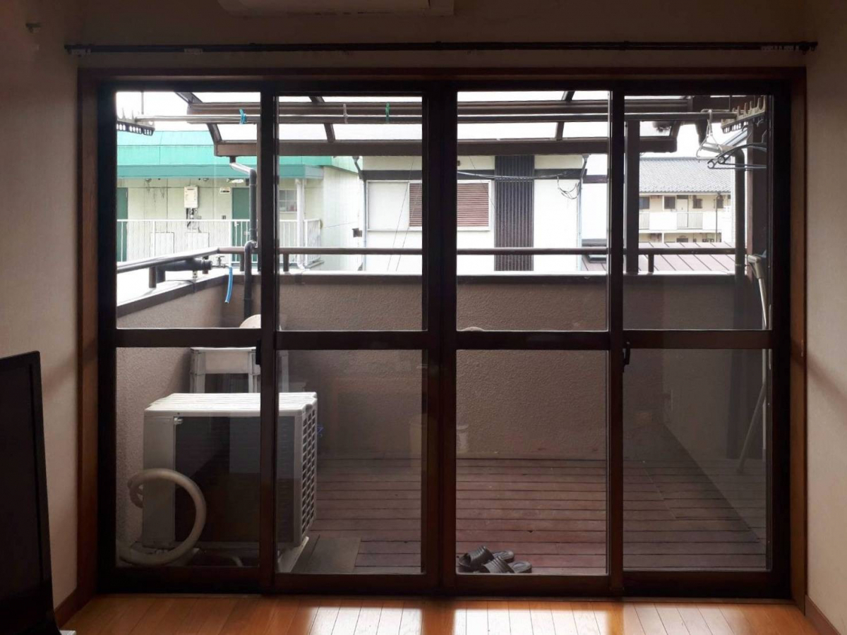 青梅トーヨー住器 青梅店のF様邸 窓リフォーム工事【インプラス】【福生市】の施工前の写真2