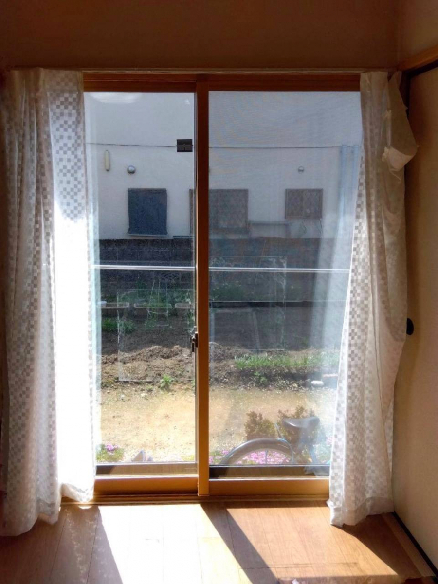 青梅トーヨー住器 青梅店のK様邸 窓リフォーム工事【インプラス】【青梅市】の施工後の写真1