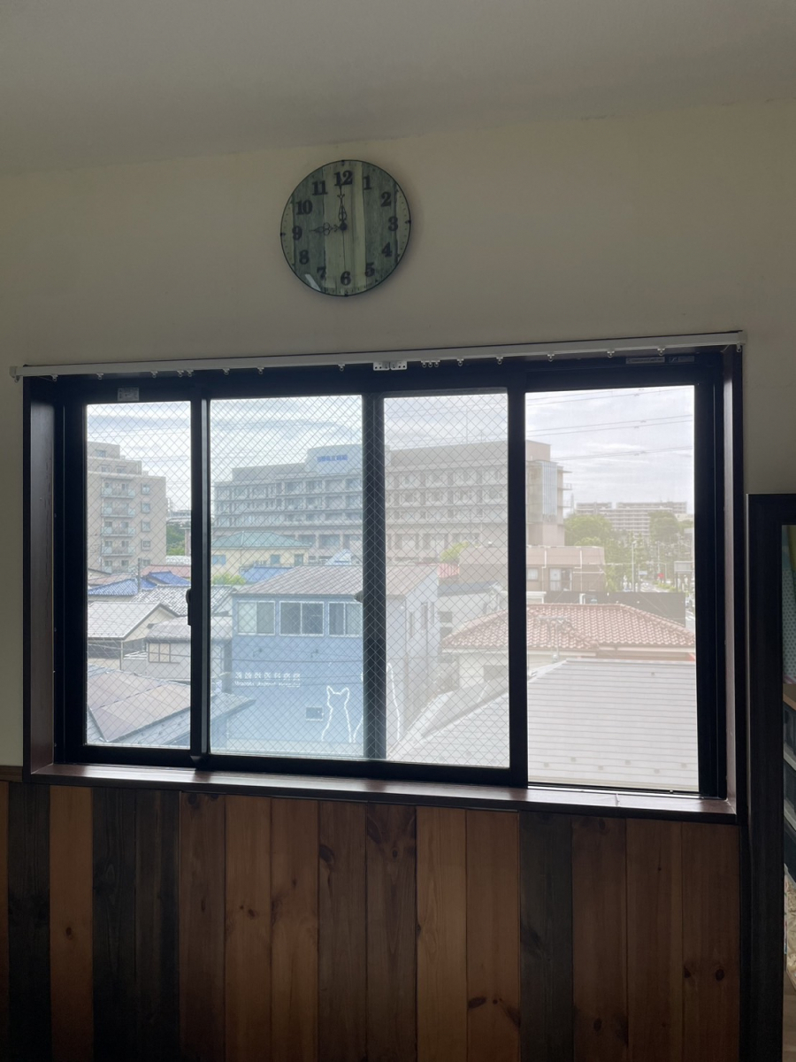 青梅トーヨー住器 青梅店のK様邸 窓リフォーム工事【インプラス】【日野市】の施工前の写真3