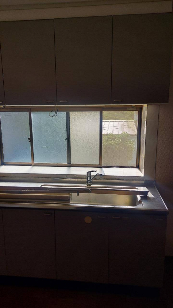 青梅トーヨー住器 青梅店のO様邸 窓リフォーム工事【インプラス】【飯能市】の施工前の写真3