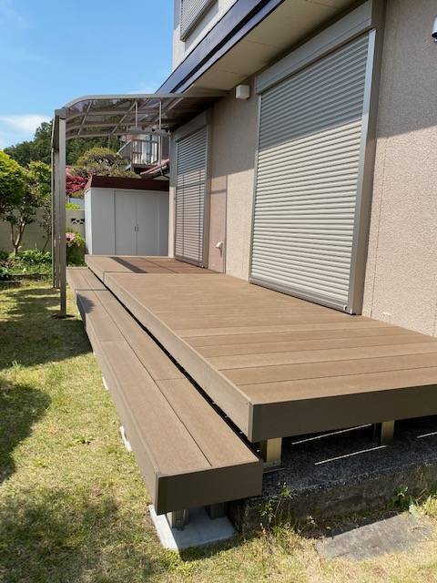 青梅トーヨー住器 青梅店の青梅市 F様邸 外構工事・ベランダまわり施工事例の施工後の写真1