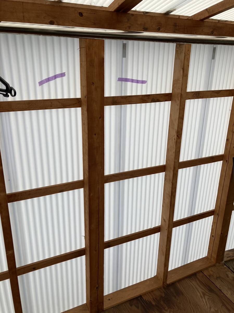 富士トーヨーの換気窓取り付けの施工前の写真2