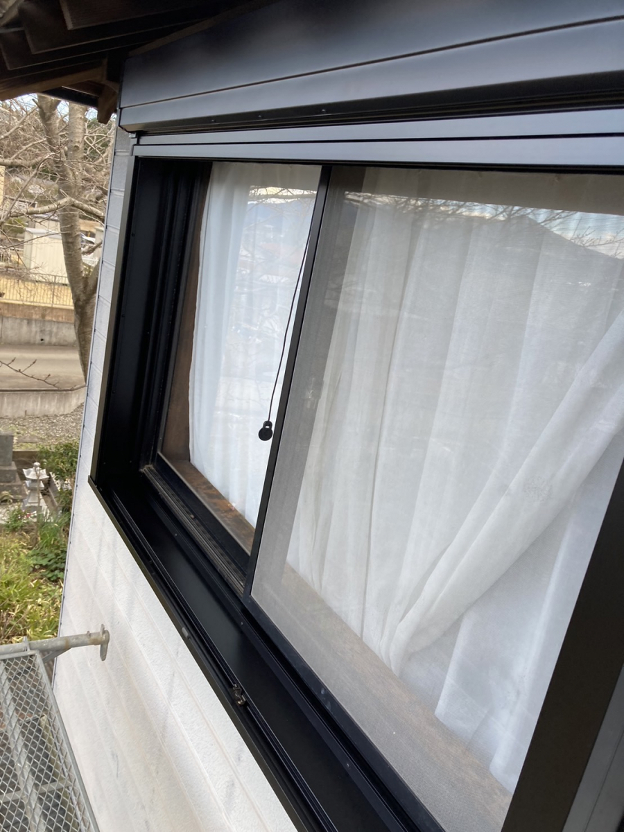 富士トーヨーの大切なご自宅を安全に守る為、シャッターの取付はいががでしょうか?の施工後の写真1