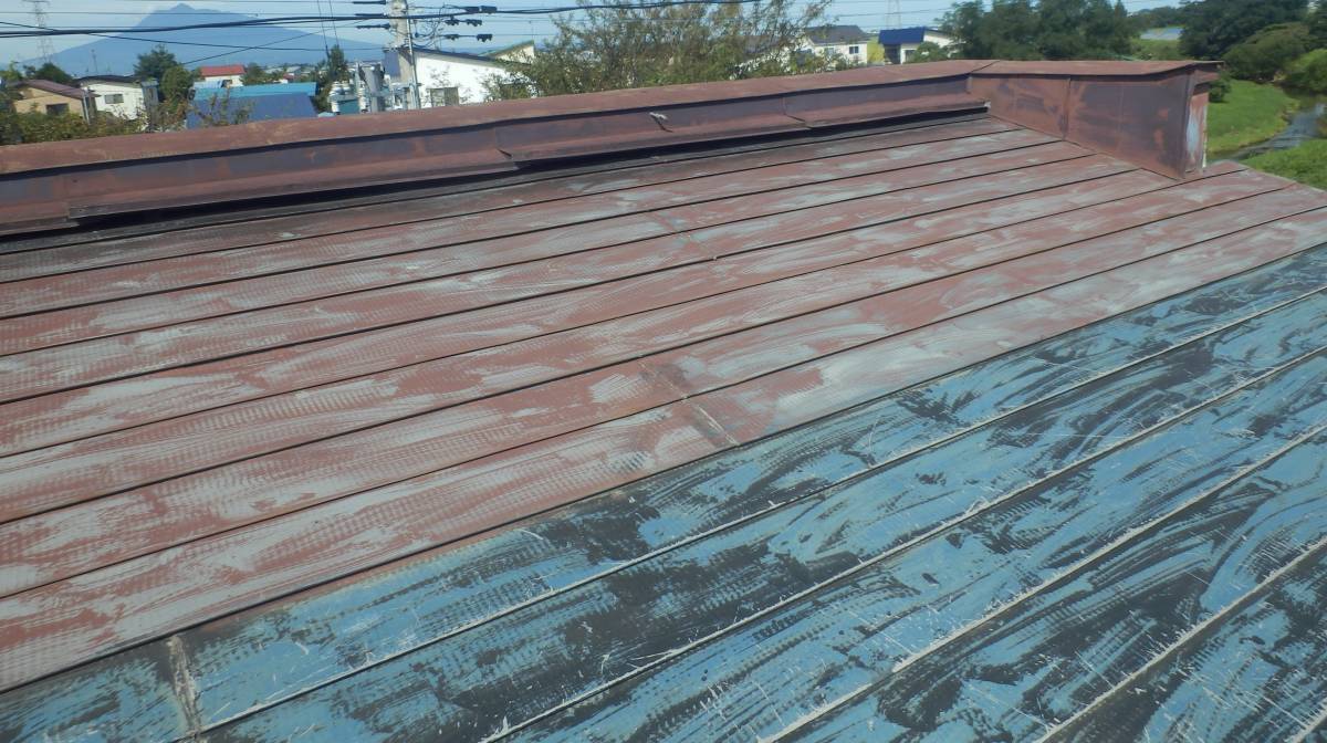 鎌田トーヨー住器の【黒石市】雨漏り…😨屋根補修しました!の施工前の写真1
