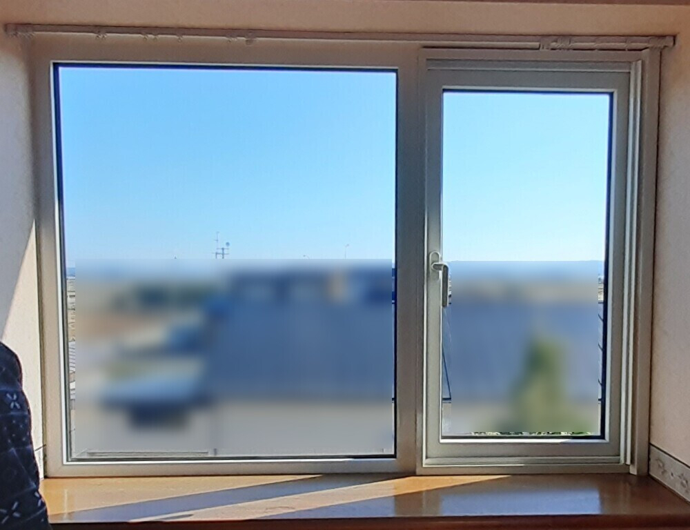 鎌田トーヨー住器の【先進的窓リノベ事業】内窓インプラス取付 寝室の施工前の写真1