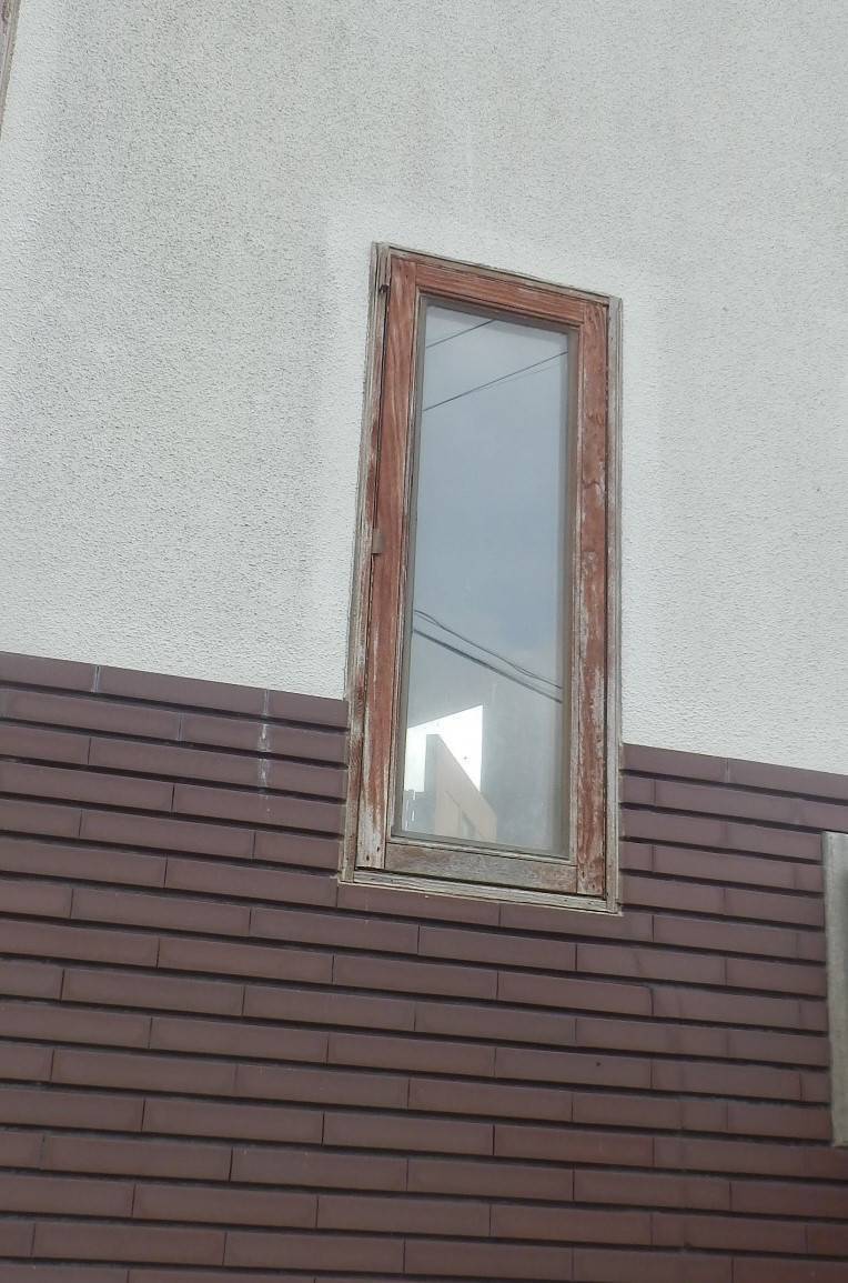 鎌田トーヨー住器の【藤崎町】古い窓を新しくしたい!!の施工前の写真1