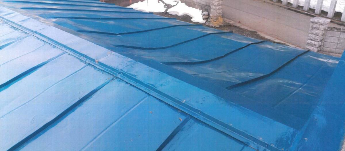 鎌田トーヨー住器の【弘前市】大雪の被害😱屋根の補修しました!!の施工前の写真1