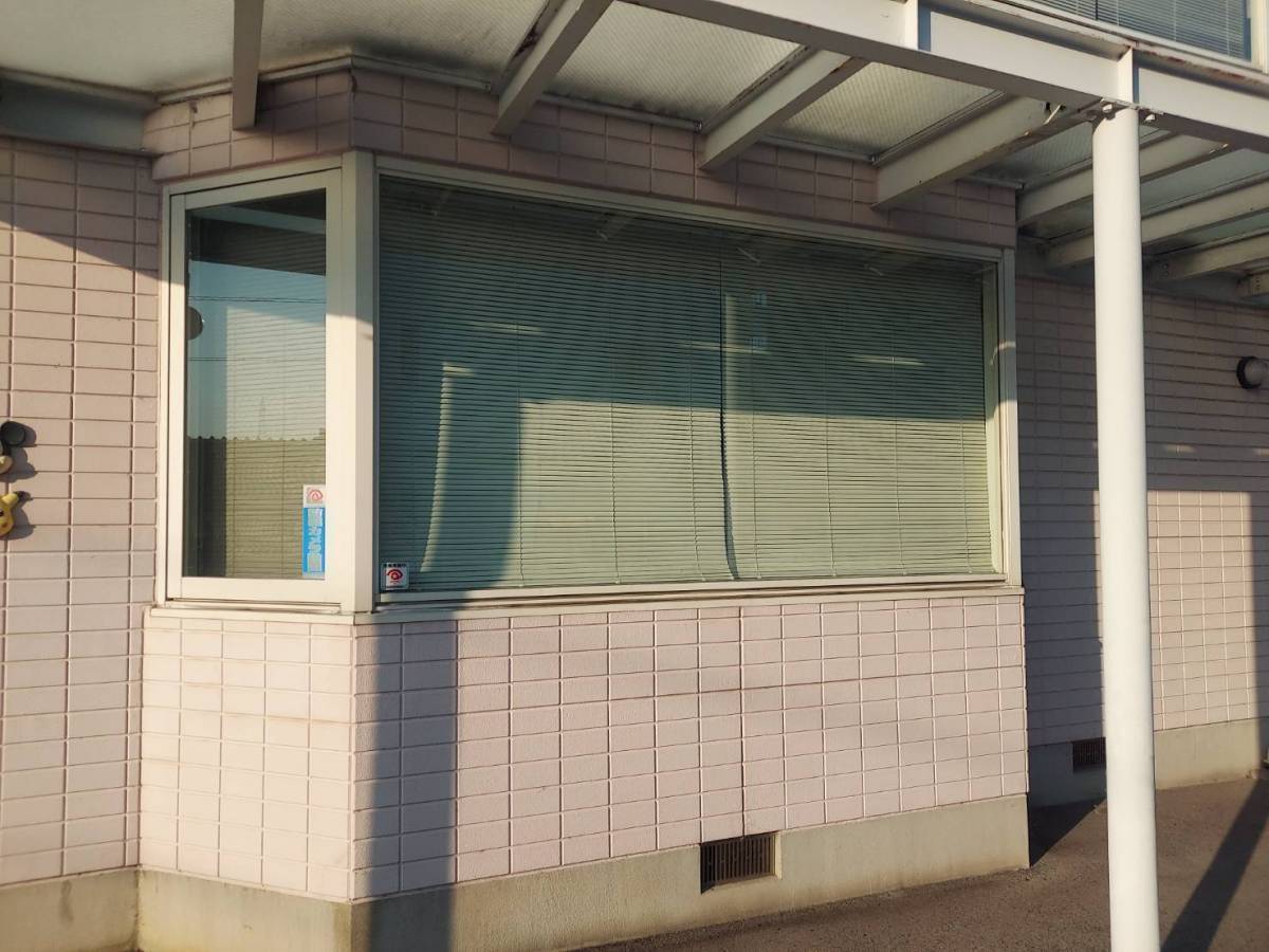 FGネクストの【外窓交換 リプラス】の施工前の写真1