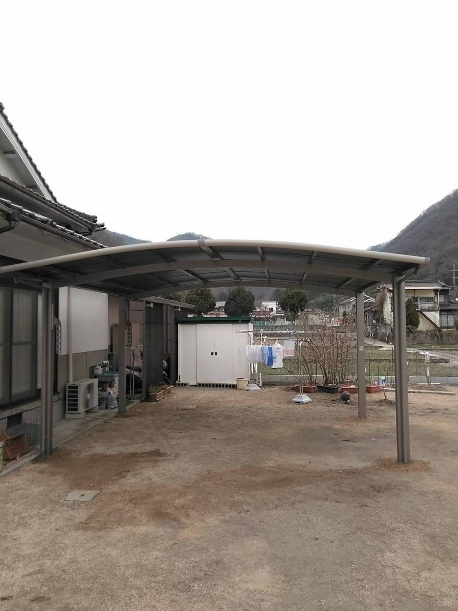 FGネクストの強い日差しから愛車を守る!カーポートの施工後の写真1
