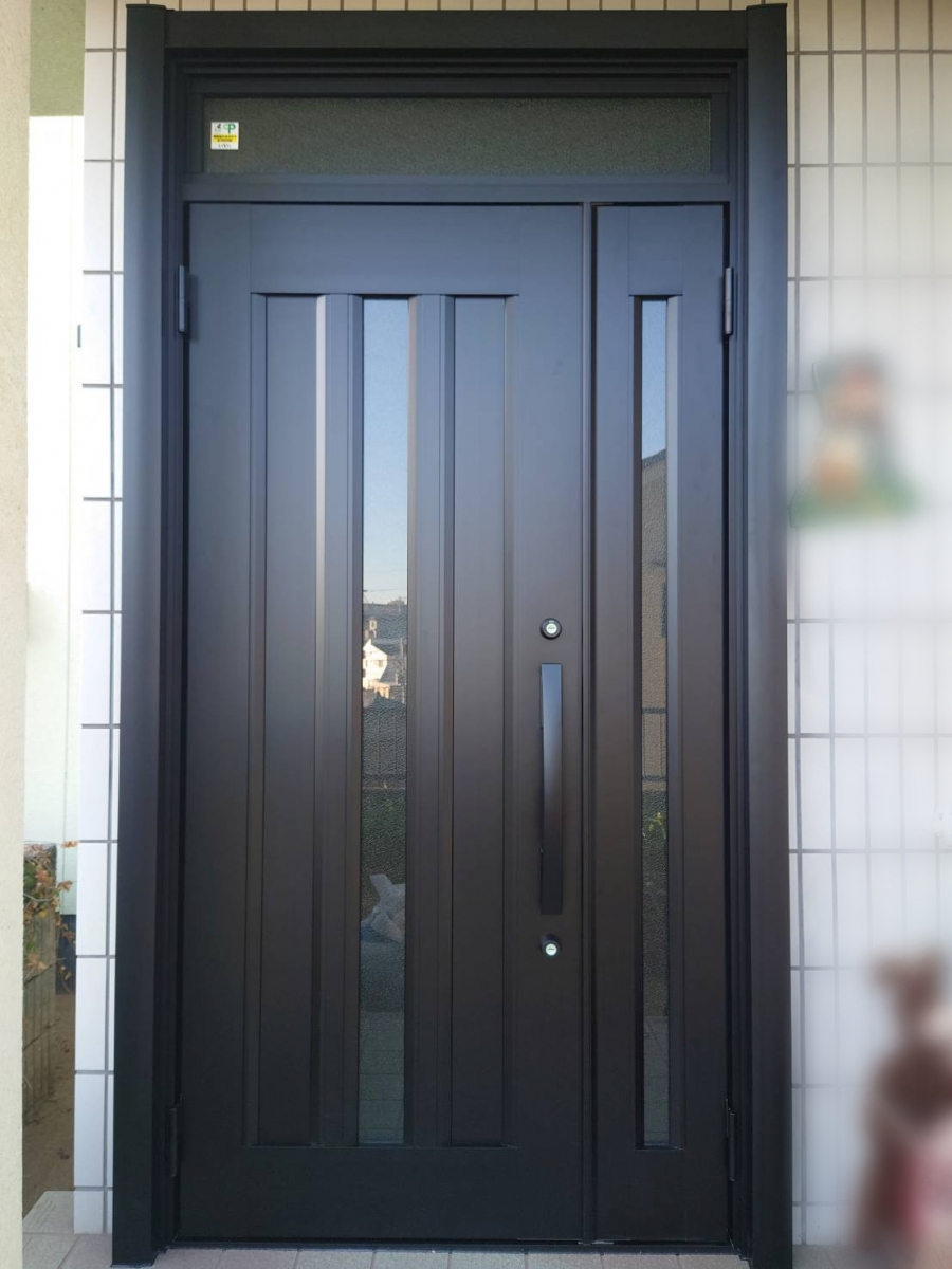 FGネクストの玄関ドアの交換(福山市)の施工後の写真1