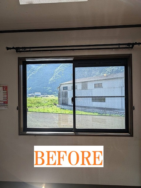 FGネクストの府中市 毎年ひどい結露に悩んでいます。内窓を取り付けてみようの施工前の写真1